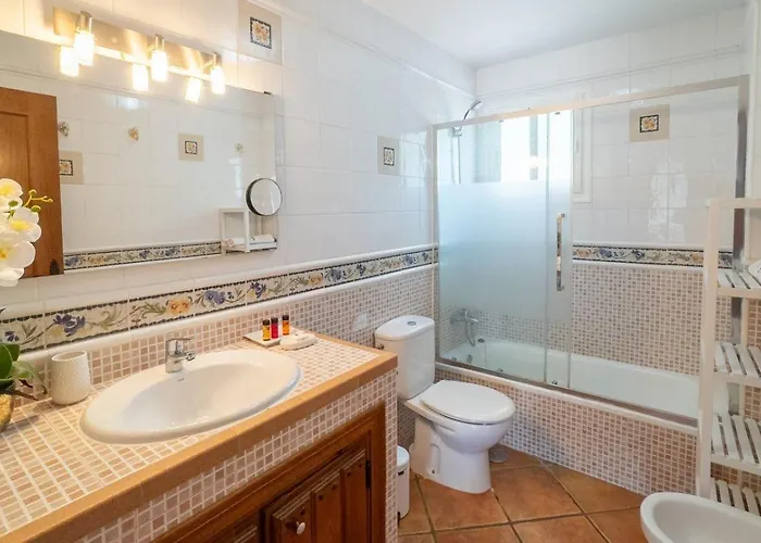 Tinajas By Ruralidays Nerja