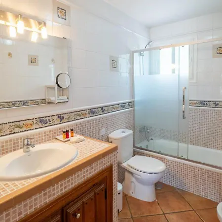 Tinajas By Ruralidays Nerja